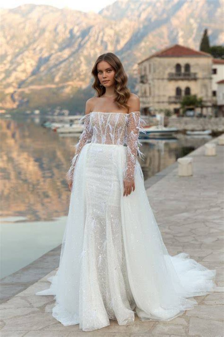 050312_Dresses_001