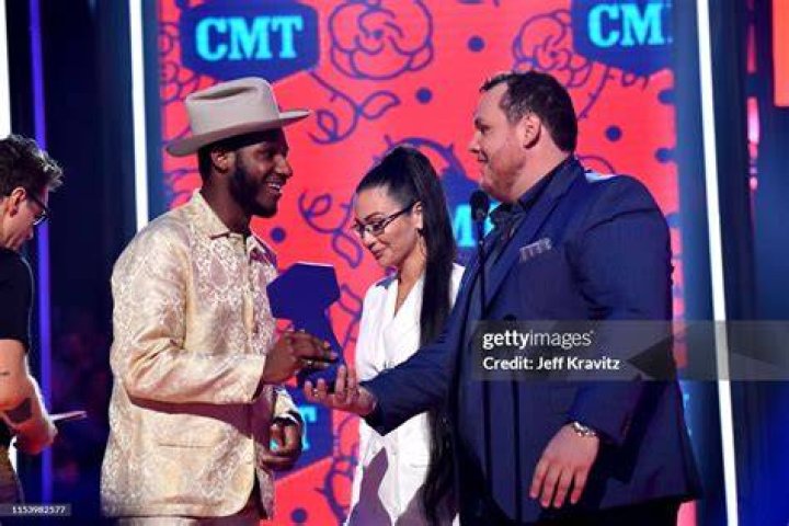 2019 CMT Music Awards &ndash; Show