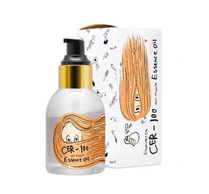 A 100ml bottle of Elizavecca's collagen protein hair treatment