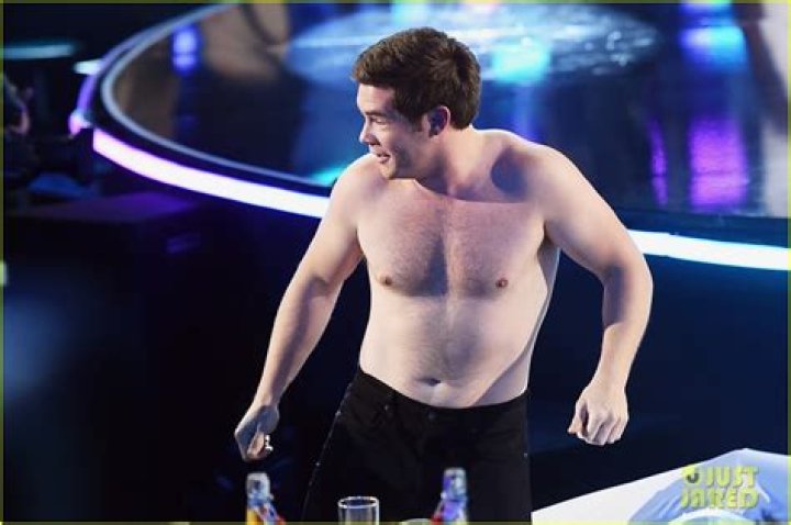 Adam DeVine Bulge