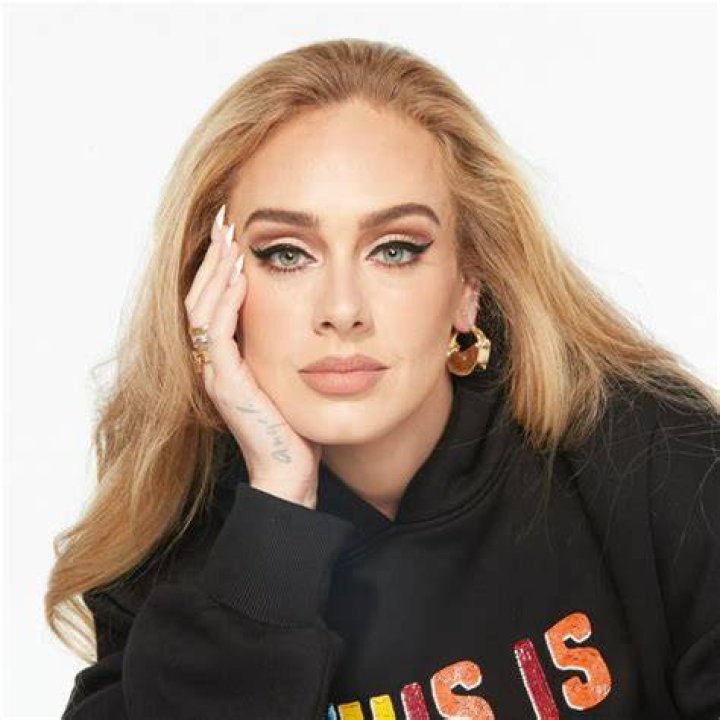 Adele Makeup SNL