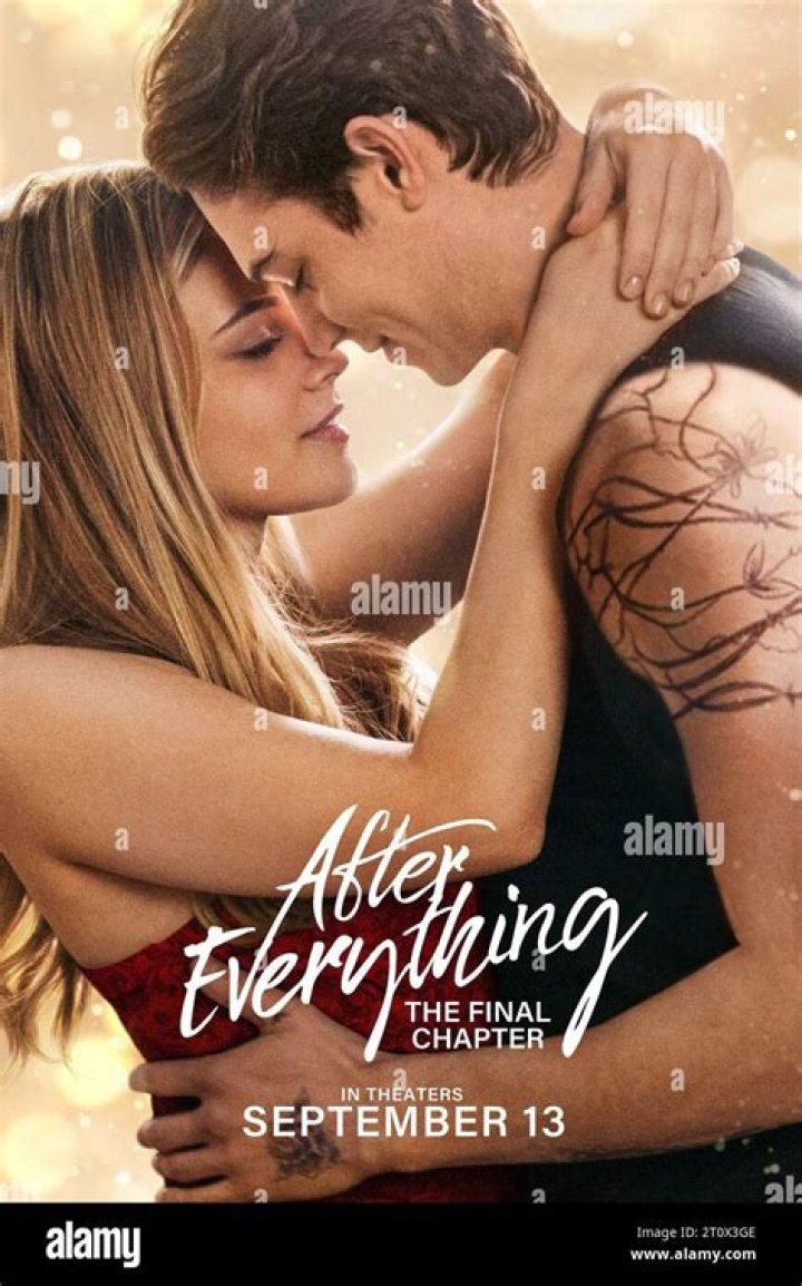 AFTER, from left: Josephine Langford, Hero Fiennes Tiffin, 2019. ph: Quantrell D. Colbert/ &copy; Aviron Pictures /courtesy Everett Collection