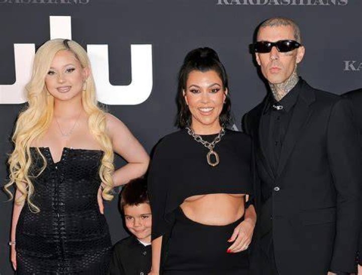 alabama barker, kourtney kardashian, travis barker