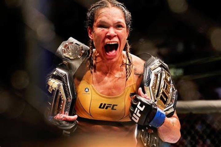 amanda-nunes-2