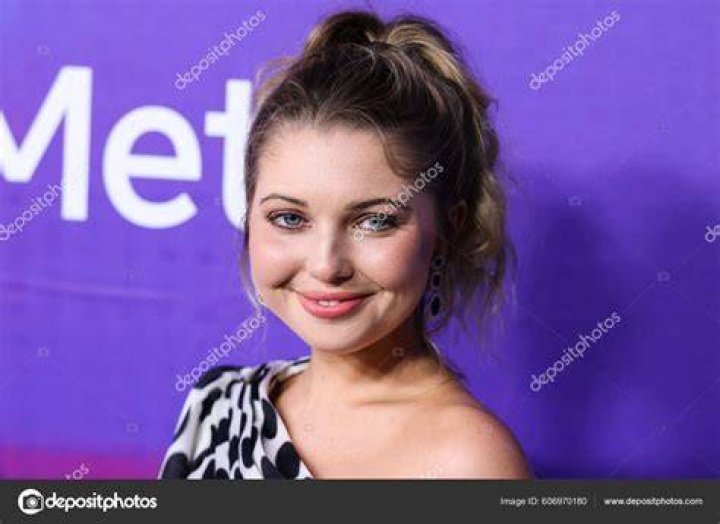 American actress Samantha Hanratty arrives at The Hollywood Reporter and SAG-AFTRA's 74th Annual Primetime Emmy Awards 'Emmy Nominees Night' held at the Penthouse at 8899 Beverly on September 10, 2022 in West Hollywood, Los Angeles, California, United States. The Hollywood Reporter and SAG-AFTRA's 74th Annual Primetime Emmy Awards 'Emmy Nominees Night', Penthouse at 8899 Beverly, West Hollywood, Los Angeles, California, United States - 10 Sep 2022