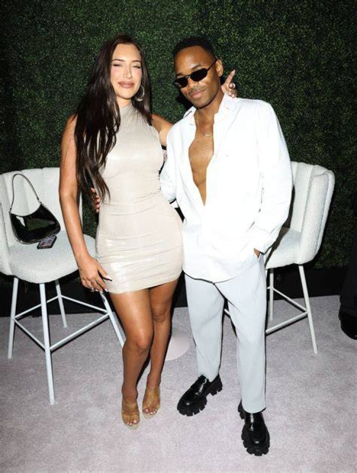 Anastasia &lsquo;Stassie&rsquo; Karanikolaou & Carter Gregory