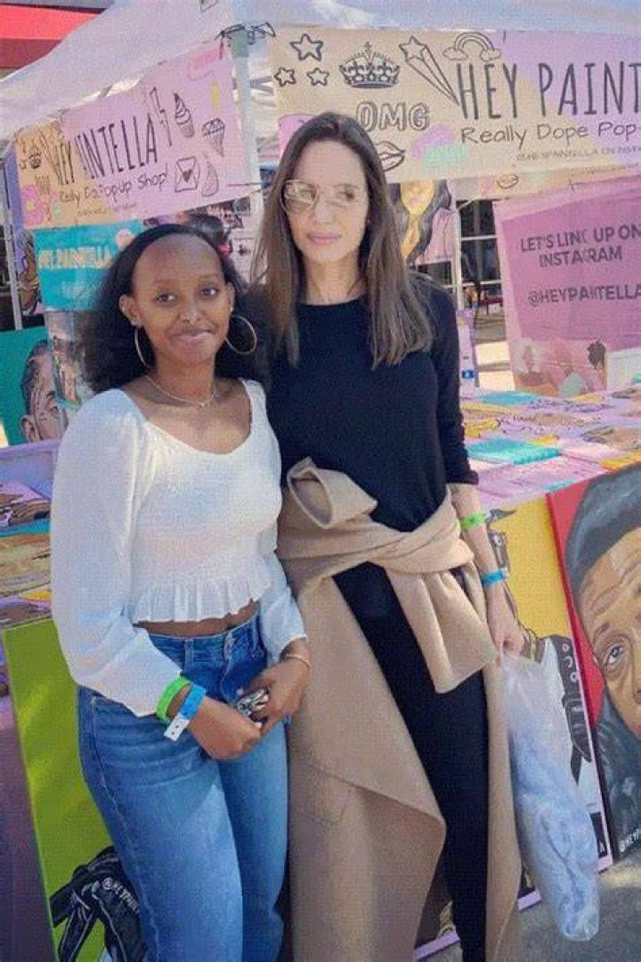 Angelina Jolie & daughter Zahara shop for clothes