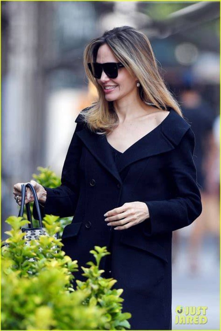 Angelina Jolie In NYC With Her Kids
