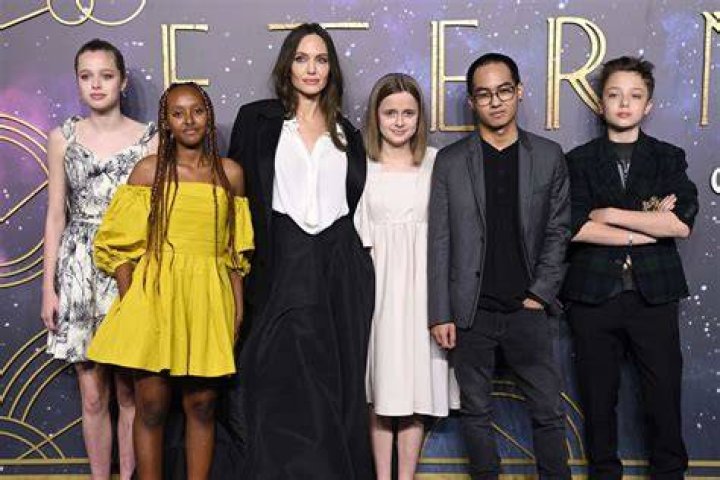 Angelina Jolie & Kids Go Out For Sushi
