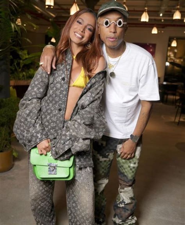 Anitta Louis Vuitton Men's Spring-Summer 2024 Show, Pont Neuf, Paris, France, &Icirc;le-de-France, France - 20 Jun 2023