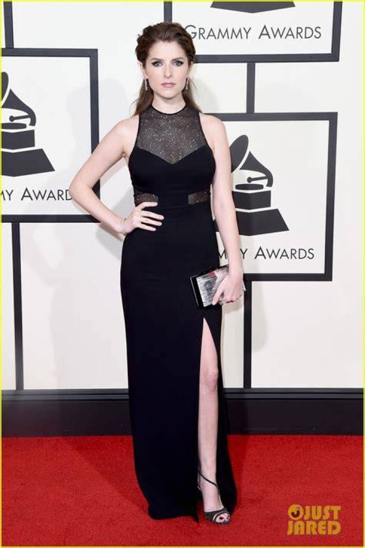 anna-kendrick-grammys-2016-grammy-awards-best-dressed