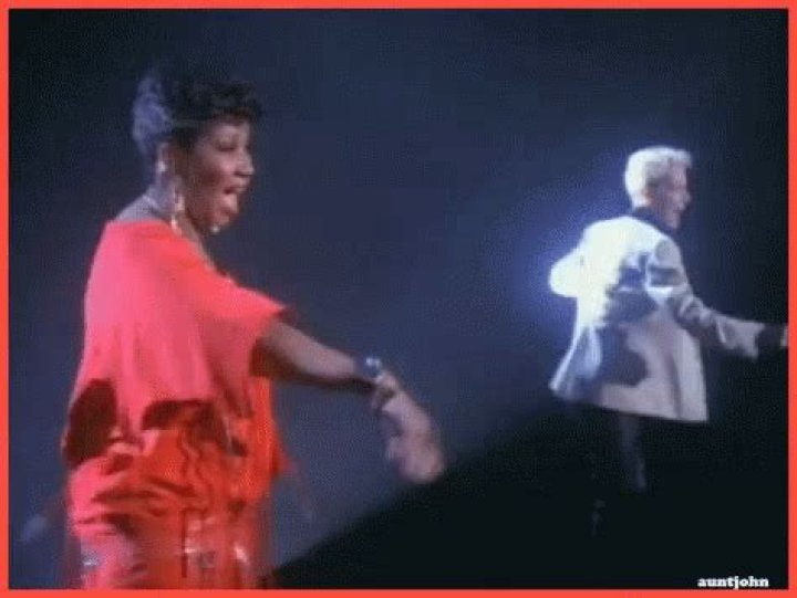 Aretha Franklin Dancing On Stage