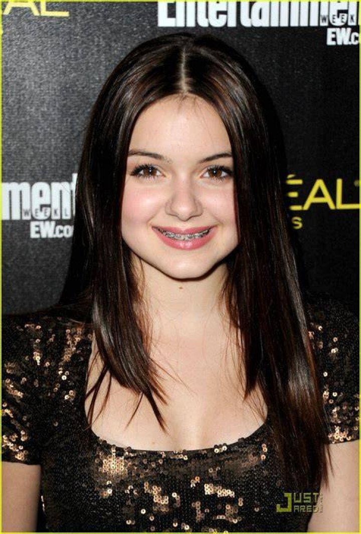 Ariel Winter at the 2011 Emmys
