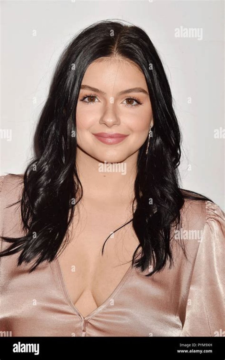 Ariel Winter at the American Humane Hero Dog Awards