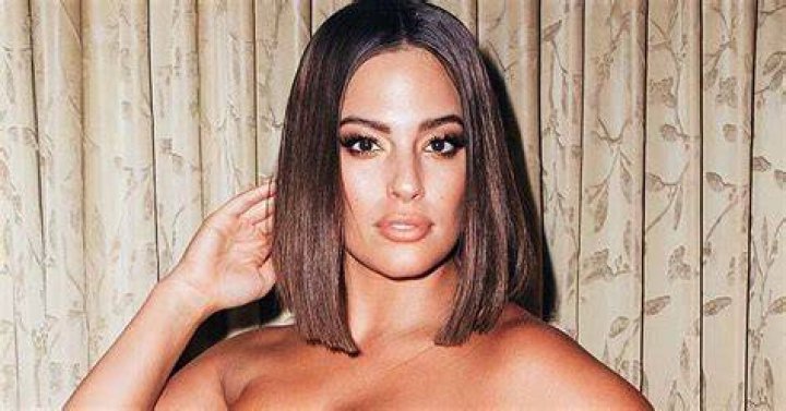 ashley graham nude insta