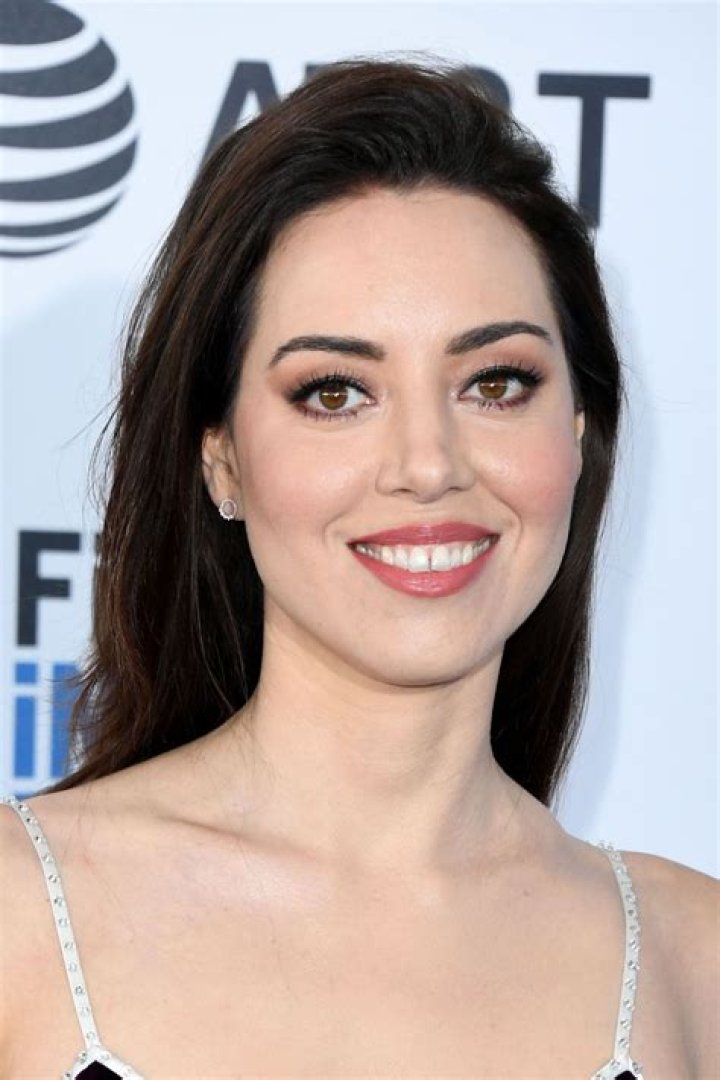 Aubrey Plaza At The 2019 Film Independent Spirit Awards