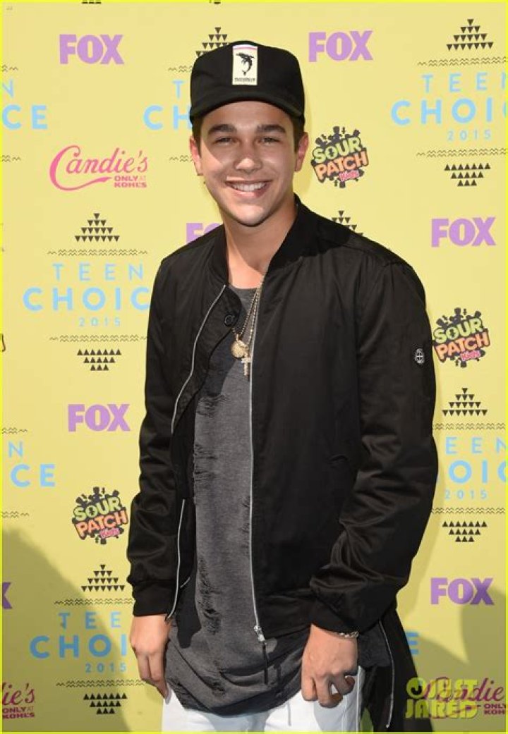 austin-mahone-teen-choice-awards-2015