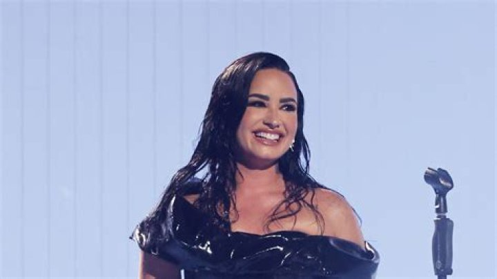 bdotw-demi-lovato-1