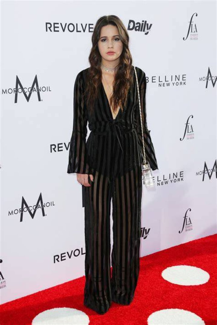 bea-miller-2017-best-dressed