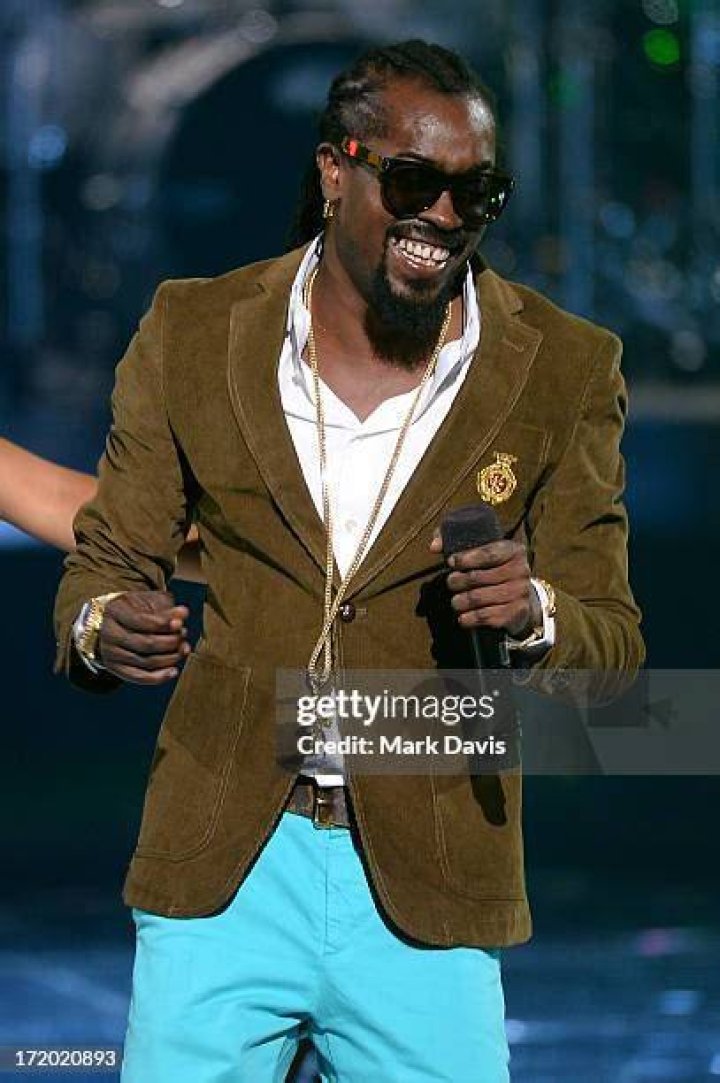Beenie Man performs onstage at the BET Awards at the Nokia Theatre, in Los Angeles 2013 BET Awards - Show, Los Angeles, USA