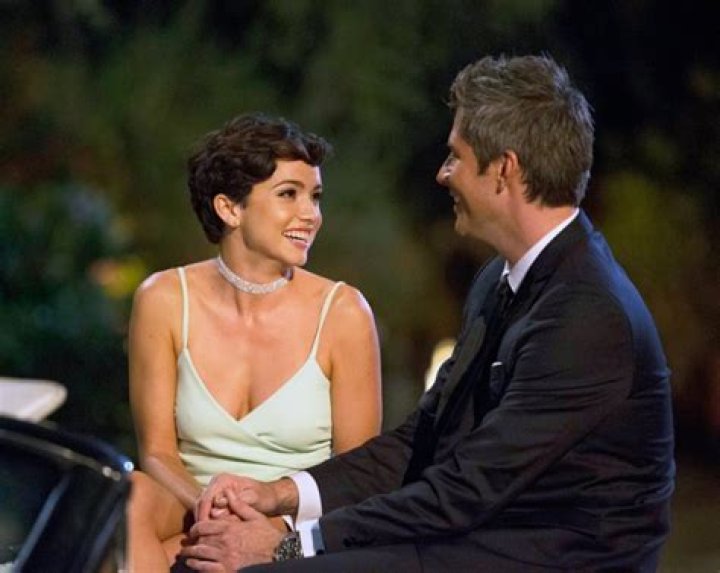 Bekah Martinez & &lsquo;Bachelor&rsquo; Arie