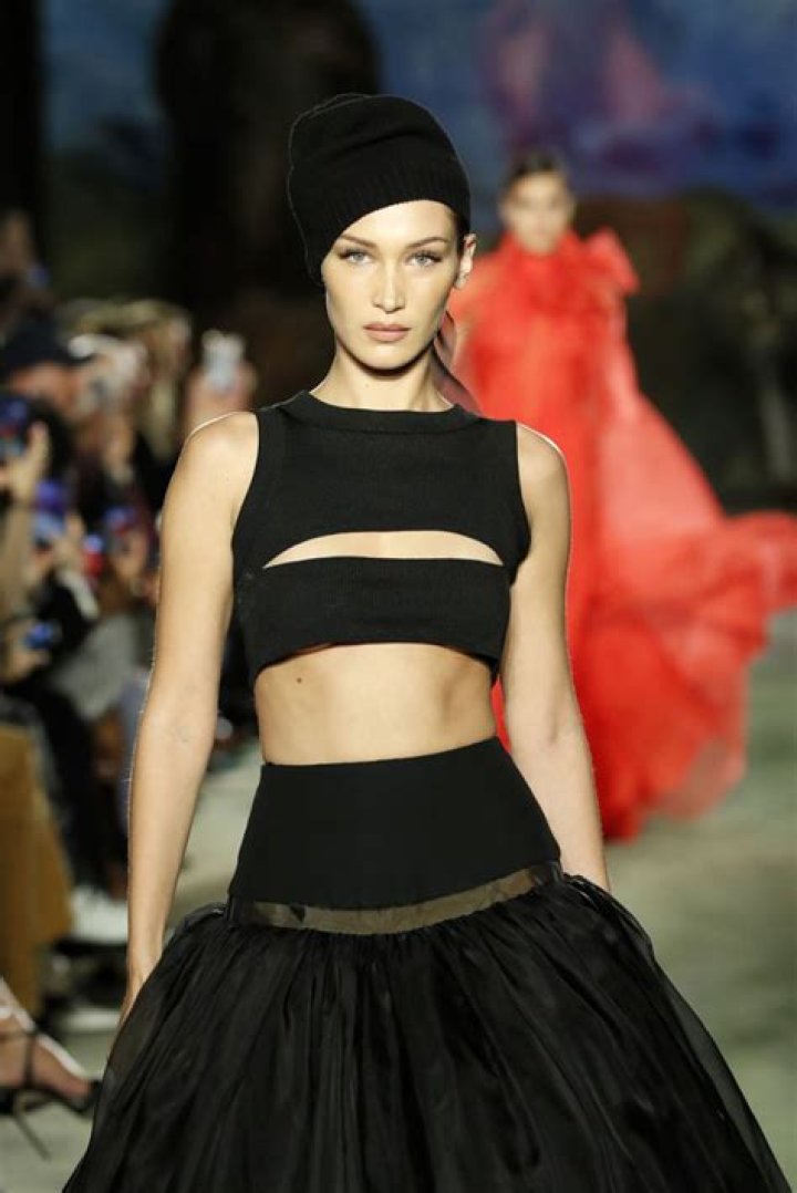 bella-hadid-brandon-maxwell-nyfw-fall-2017