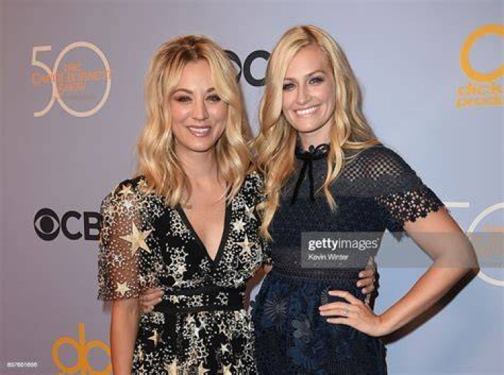 Beth Behrs, Kaley Cuoco-Sweeting