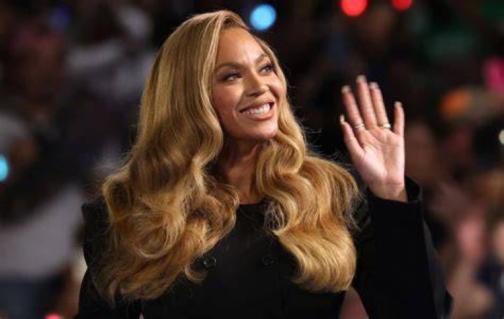 Beyonce on 'The Lion King' red carpet