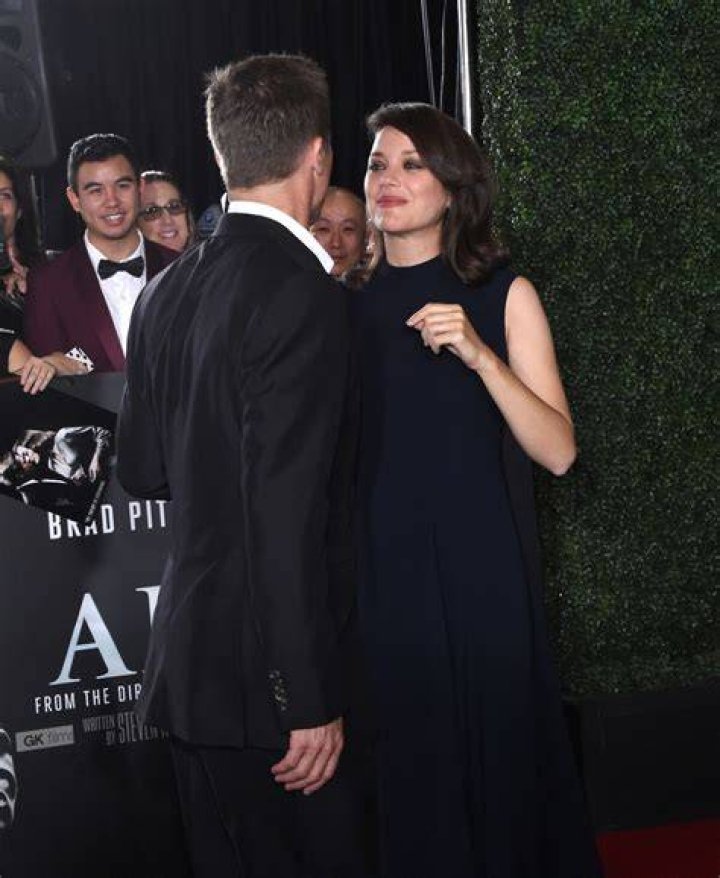brad-pitt-marion-cotillard-1