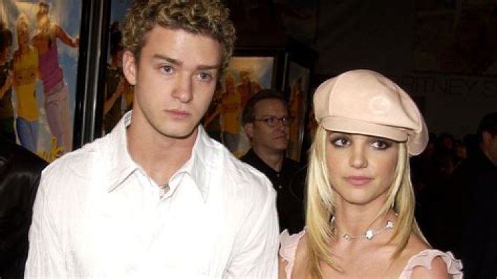 Britney Spears & Justin Timberlake attend a party