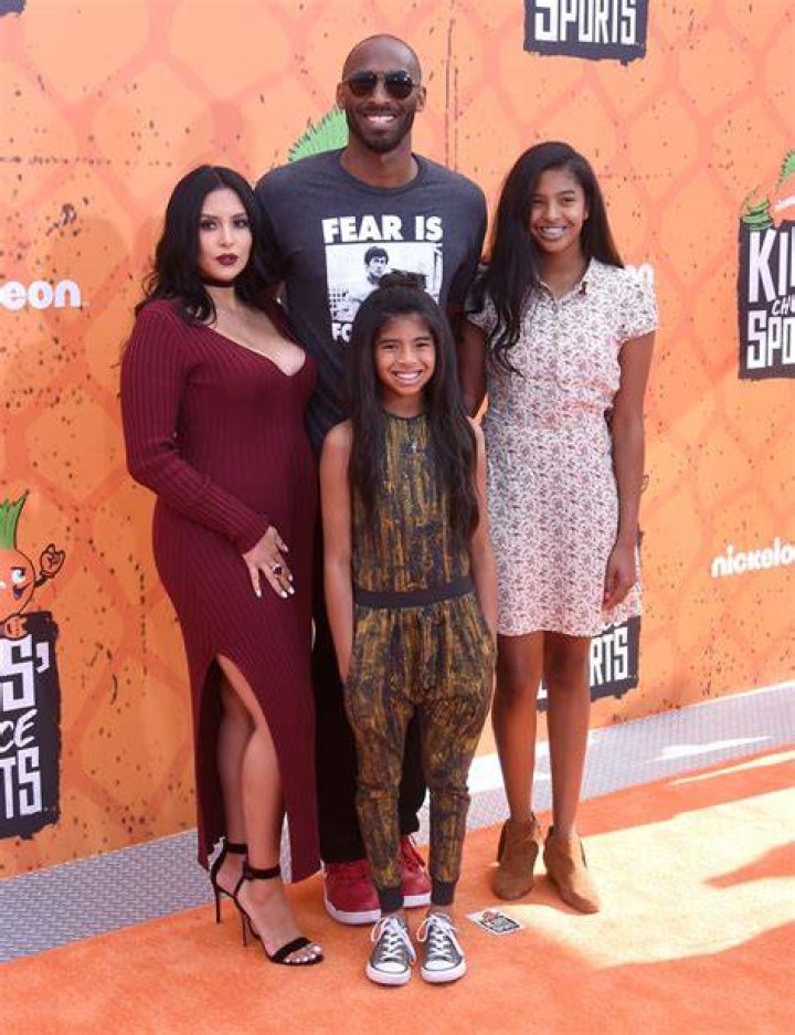 Bryant family at the 2016 Nickelodeon Kids Choice Sports Awards