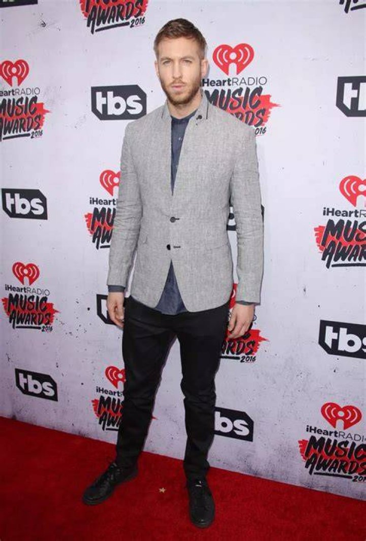 calvin-harris-iheart-radio-music-award-ftr