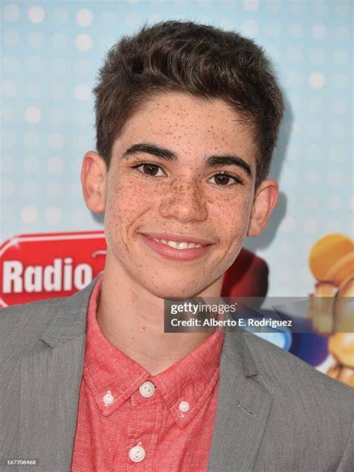 cameron-boyce-radio-disney-music-awards-2017