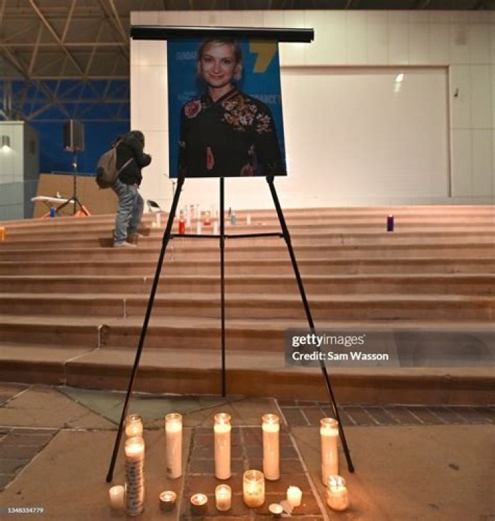 Candles for Halyna Hutchins
