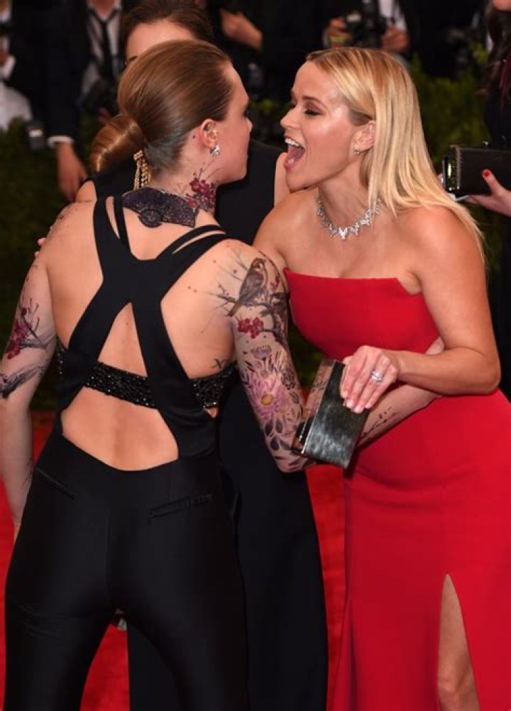 Cara Delevigne Star Struck By Reese Witherspoon