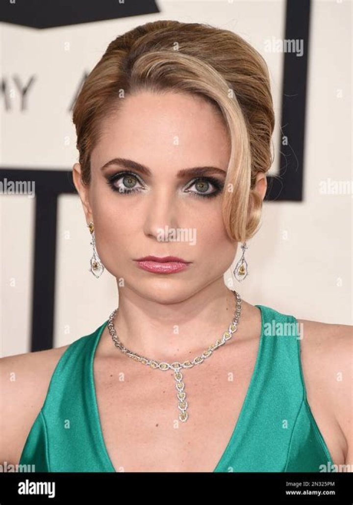 cara-quici&ndash;grammys-2015-grammy-awards
