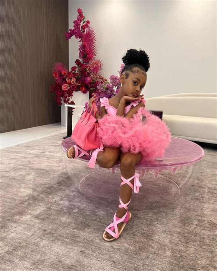 Cardi B & Daughter Kulture