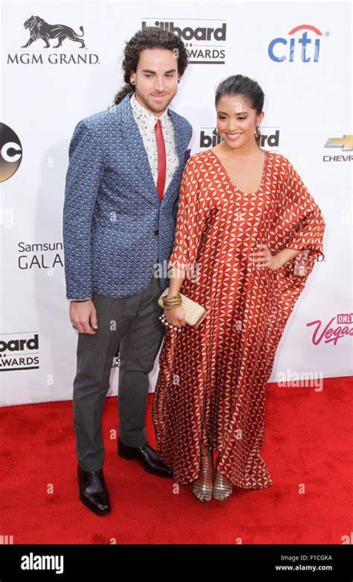 Carissa-Alvarado-billboard-awards-2014