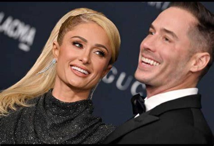 Carter Reum Looking At His Wife