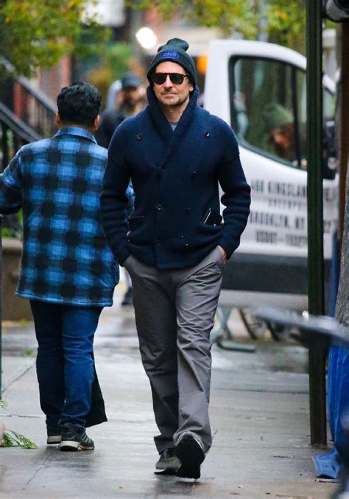 Celebrities Wearing Beanies