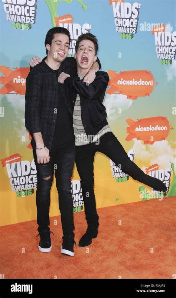 Charlie Puth Nickelodeon Kids' Choice Awards 2022, Arrivals, Santa Monica, Los Angeles, USA - 09 Apr 2022 Wearing Etro Same Outfit as catwalk model *12139631a