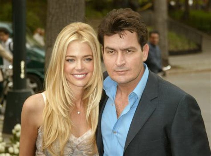 CHARLIE SHEEN AND DENISE RICHARDS GIORGIO ARMANI RECEIVING THE FIRST 'RODEO DRIVE WALK OF STYLE AWARD', RODEO DRIVE, BEVERLY HILLS, CALIFORNIA, AMERICA - 09 SEP 2003
