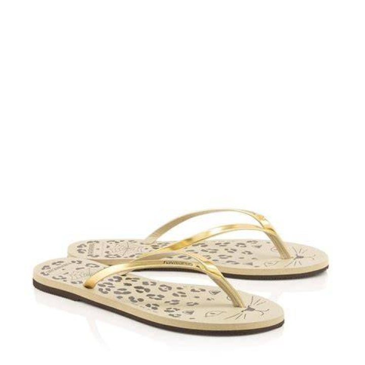 Charlotte Olympia Havaianas