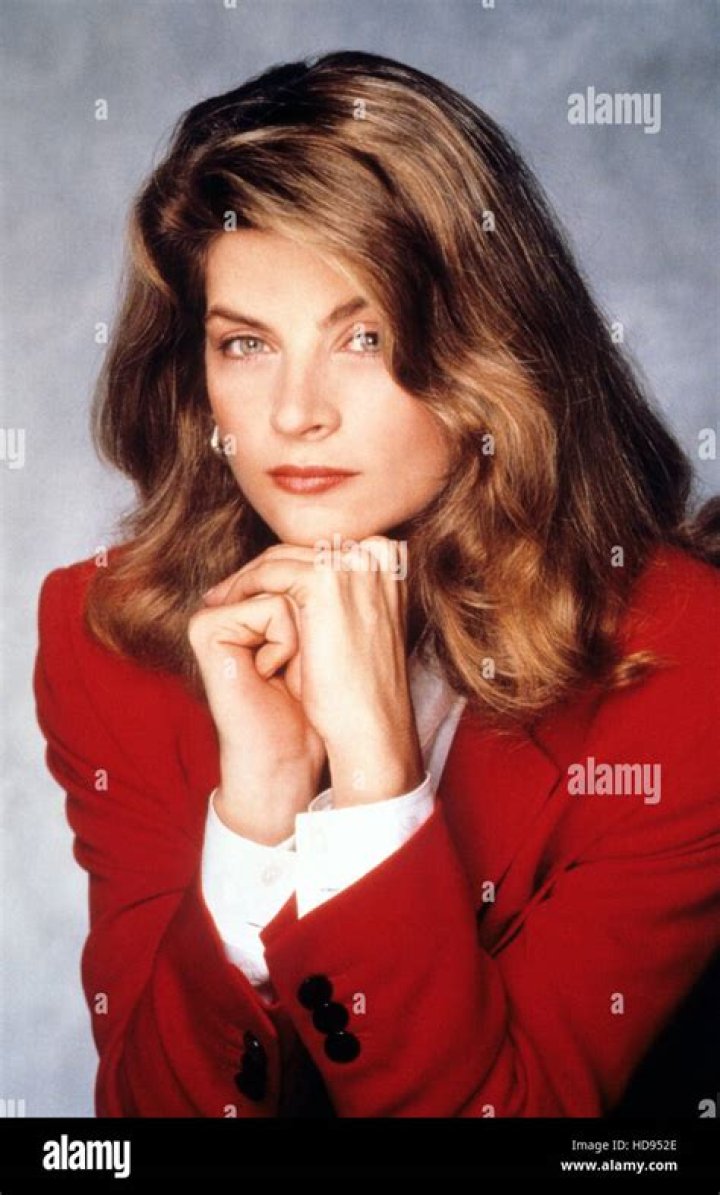 CHEERS, Kirstie Alley, 1982-1993. (c) Paramount TV/ Courtesy: Everett Collection.