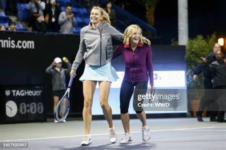 Chelsea Handler and Maria Sharapova spend a few days rest in an exclusive resort of Los Cabos, Mexico. Pictured: Maria Sharapova,Chelsea Handler Maria Sharapova Ref: SPL1252996 270316 NON-EXCLUSIVE Picture by: SplashNews.com Splash News and Pictures USA: +1 310-525-5808 London: +44 (0)20 8126 1009 Berlin: +49 175 3764 166 World Rights, No France Rights, No Italy Rights, No Mexico Rights, No New Zealand Rights