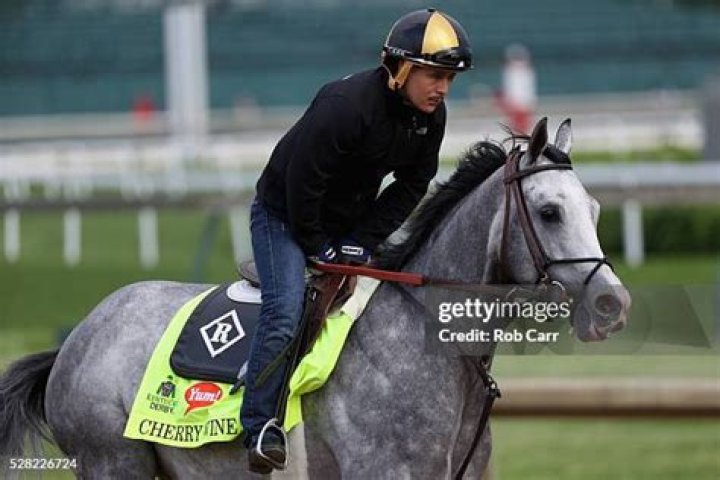 Cherry-Wine-kentucky-derby