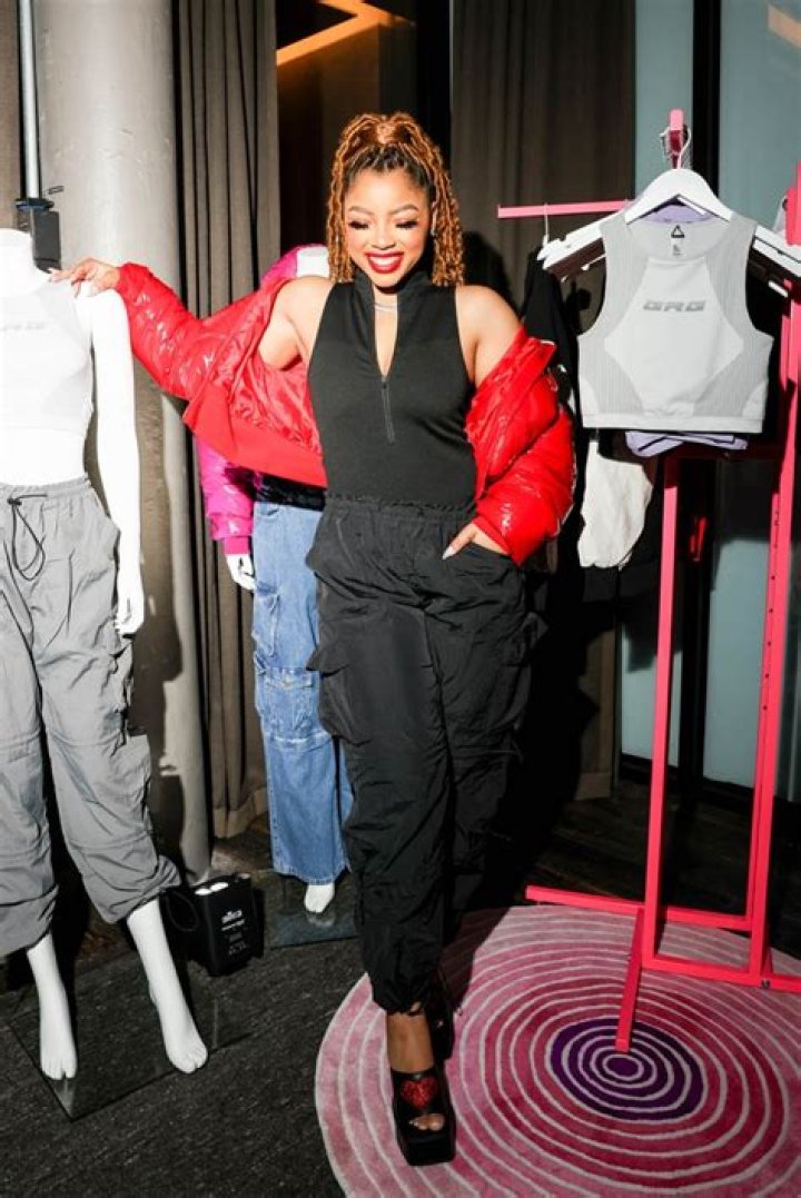 Chl&ouml;e Celebrates Her B.DY by Garage Campaign at Remedy Place