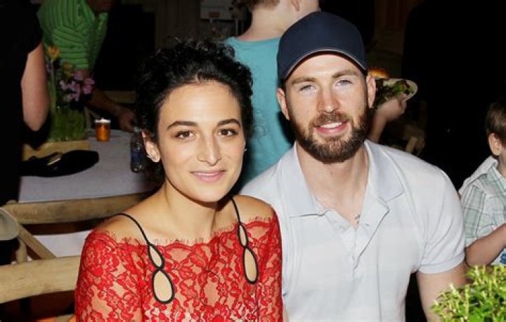 chris-evans-jenny-slate-dating-ftr
