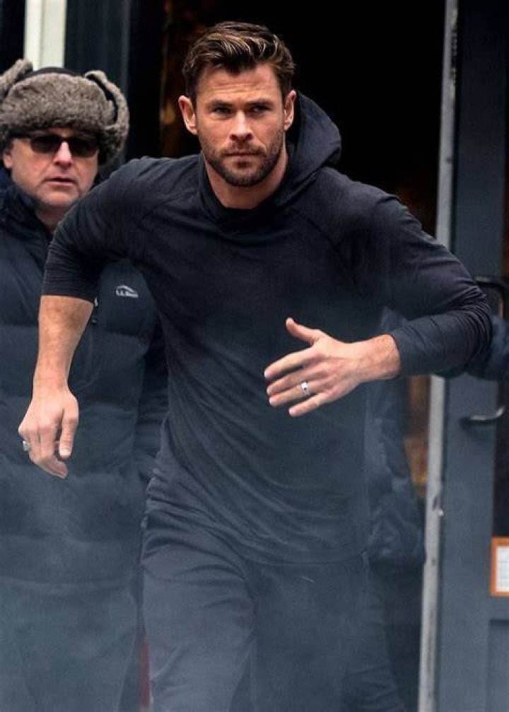 Chris Hemsworth filming a commercial on the streets in New York City. Chris Hemsworth out and about, New York, USA - 06 Dec 2019