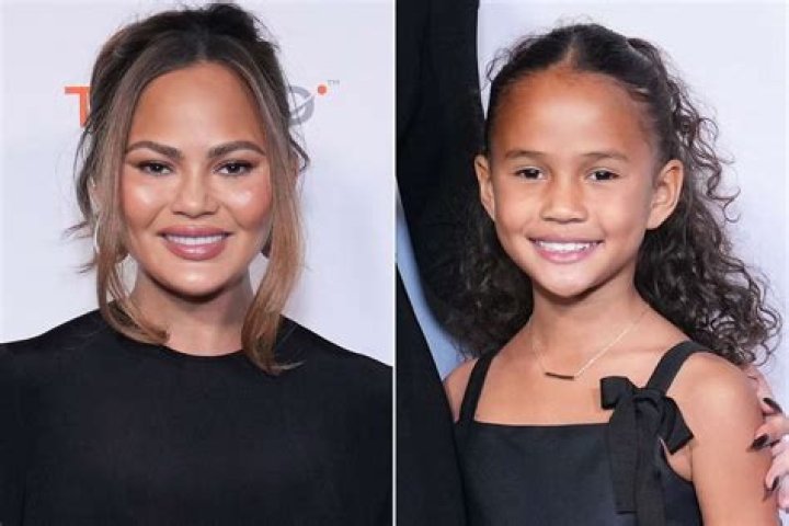 chrissy teigen, luna